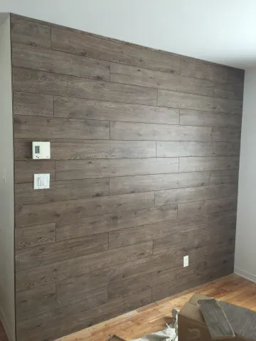 Horizontal timber feature wall in an interior renovation